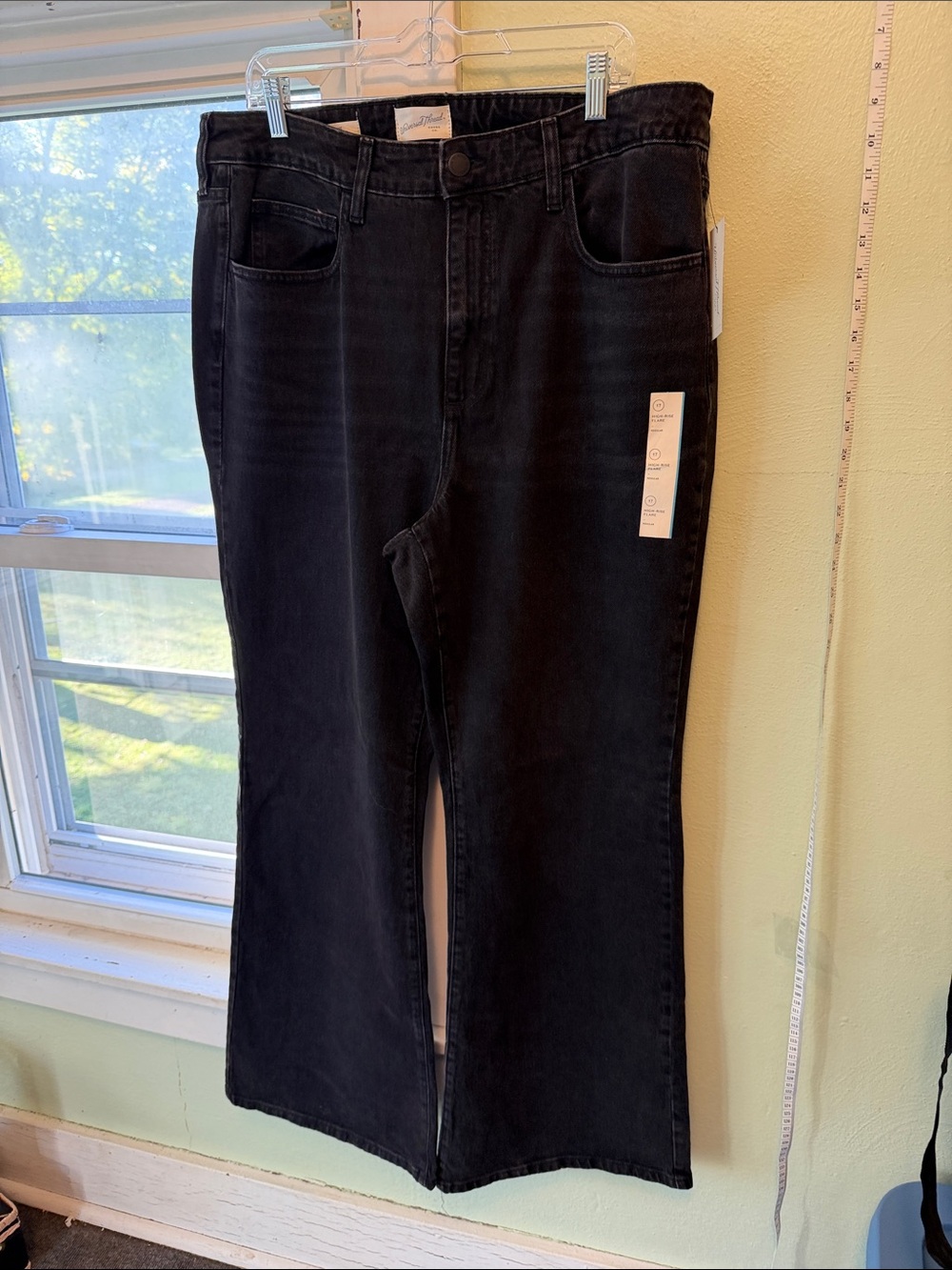 Universal Thread Black High-Rise Flare Jeans